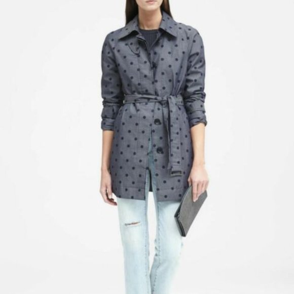 Banana Republic Jackets & Blazers - Women's Trench Coat